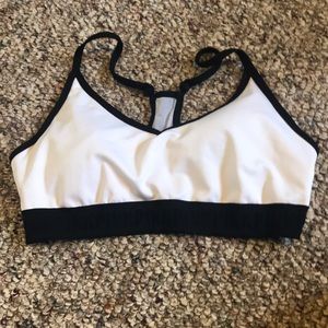 Sports bra